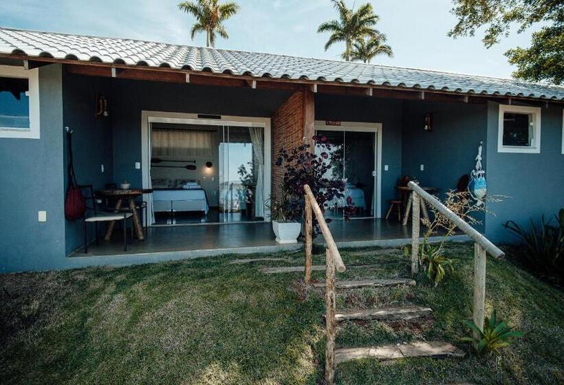 جناح مطلّ علي البحر, Terraço