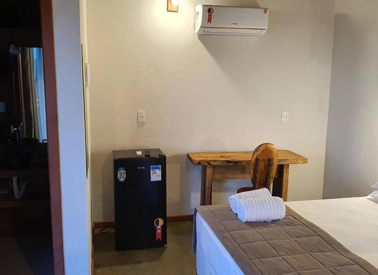 جناح مطلّ علي البحر, Terraço