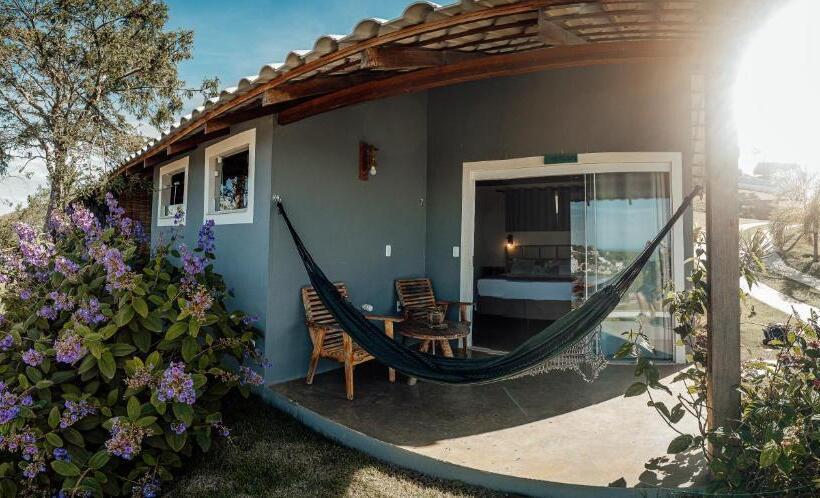 جناح مطلّ علي البحر, Terraço