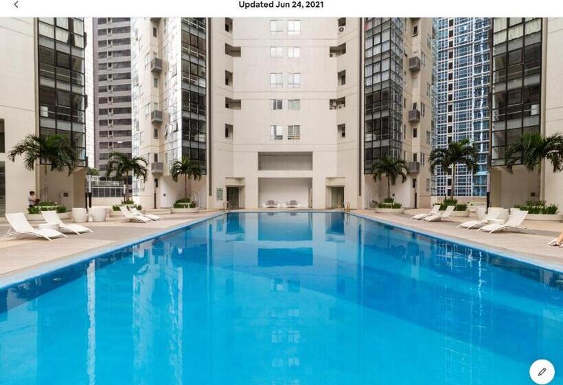 اتاق لوکس, The Rustic Haven 1