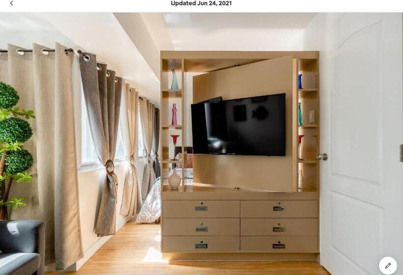 اتاق لوکس, The Rustic Haven 1