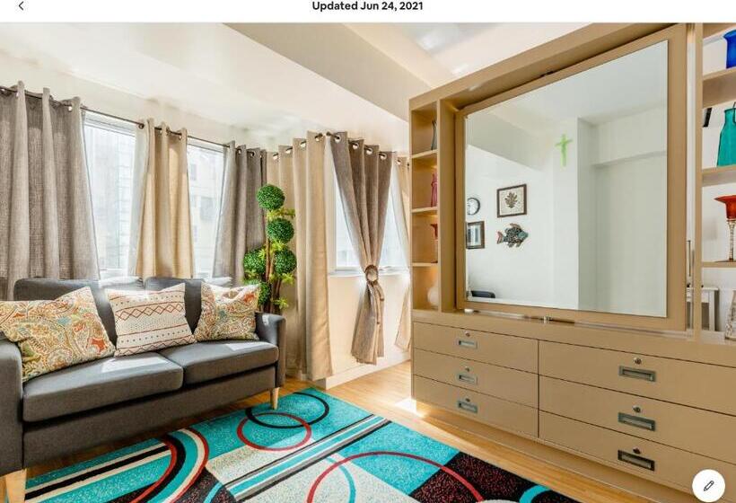 اتاق لوکس, The Rustic Haven 1