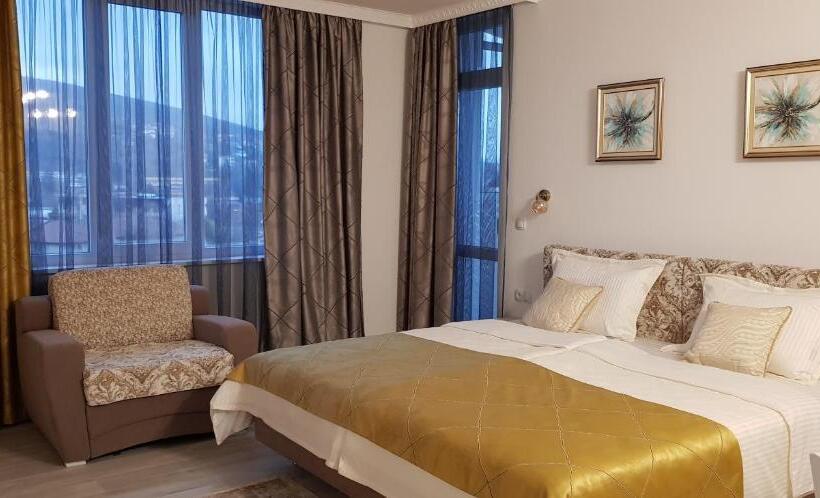 Апартаменты 1 Спальня с Террасой, Aparthotel Olympus Plaza