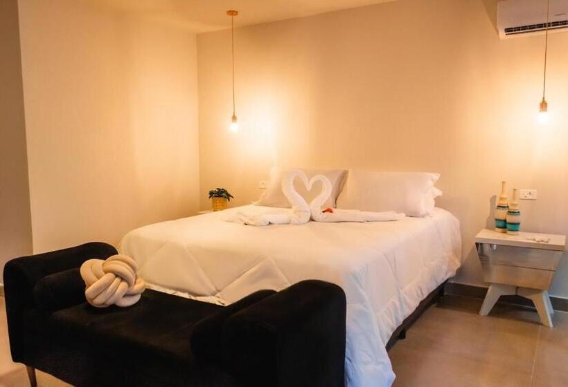 Suite z Hydromasażem, Pousada E Chalé Lote 22