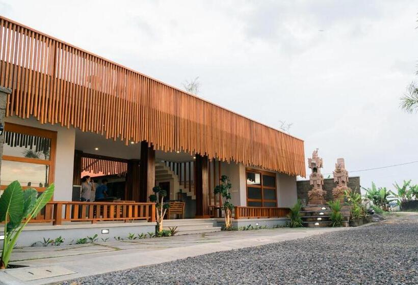 Номер Deluxe, The Ume