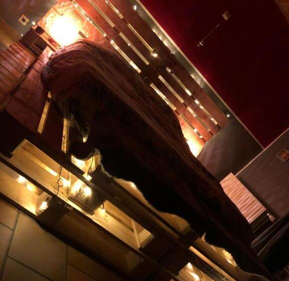 Номер Стандарт, Une Escapade Sur La Palette