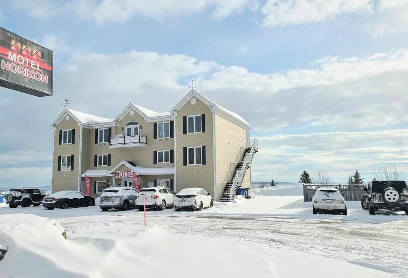 발코니가 있는 스위트, Horizon 777