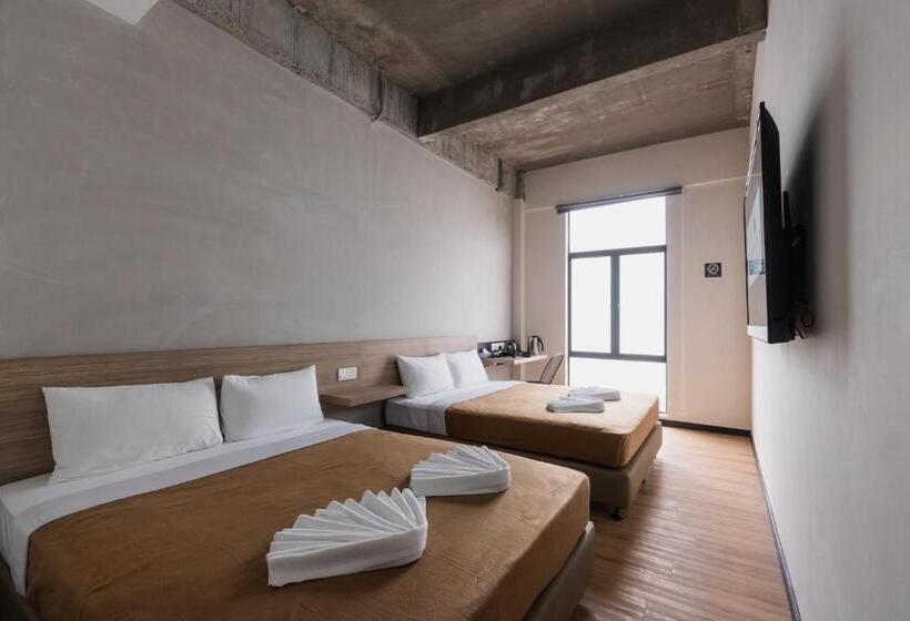 スタンダード４人部屋, Urban Inn Sp Saujana