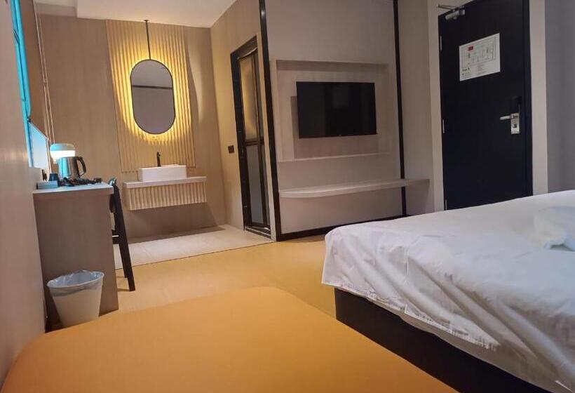 デラックスルーム, Urban Inn Sp Saujana