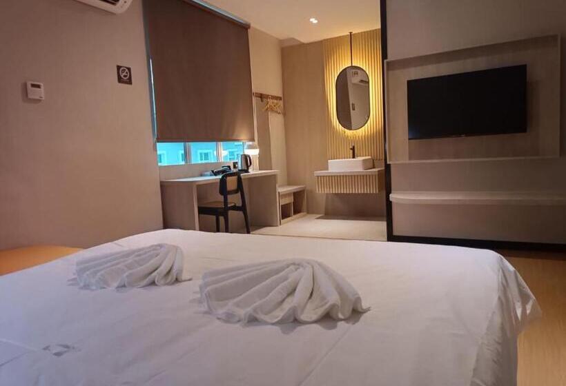 デラックスルーム, Urban Inn Sp Saujana