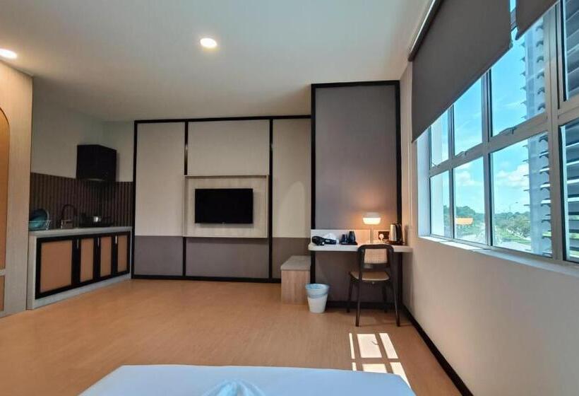 سوییت اجرایی, Urban Inn Sp Saujana