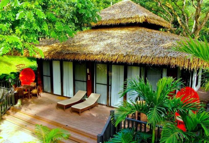 ویلای لوکس 1 خوابه, Lihim Resorts