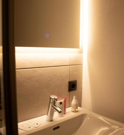 标准间, Fairrooms   24h Self Check In