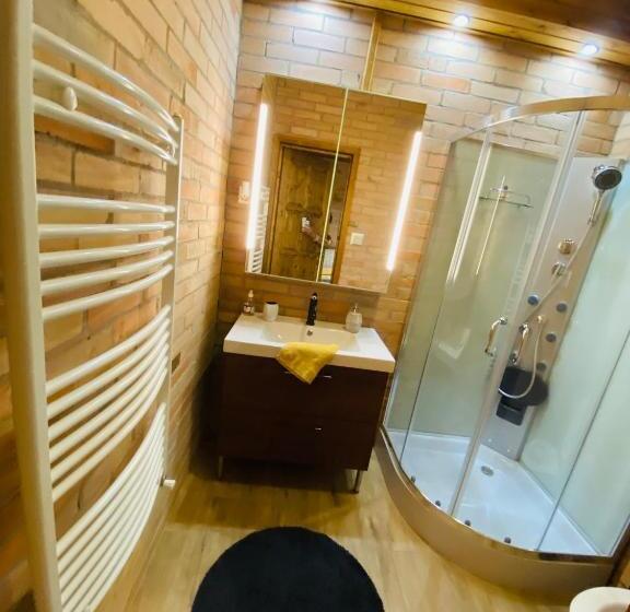 غرفة قياسية, Gold Horse Vendégház