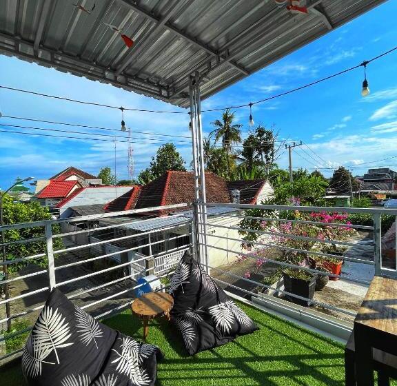 اتاق خانوادگی, Room Ijen Hostel