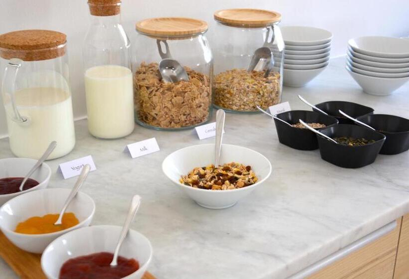 סוויטה, Forskarhotellet