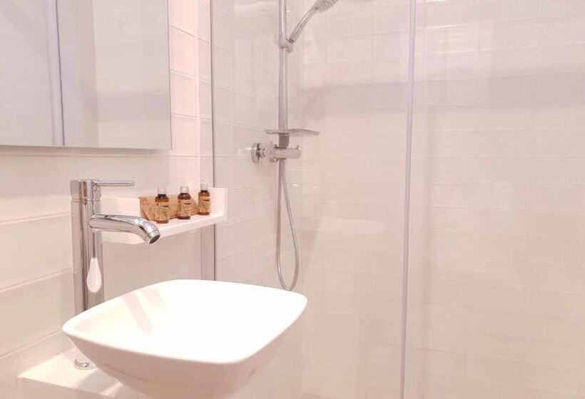 اتاق اکونومی, El Silencio Boutique Room