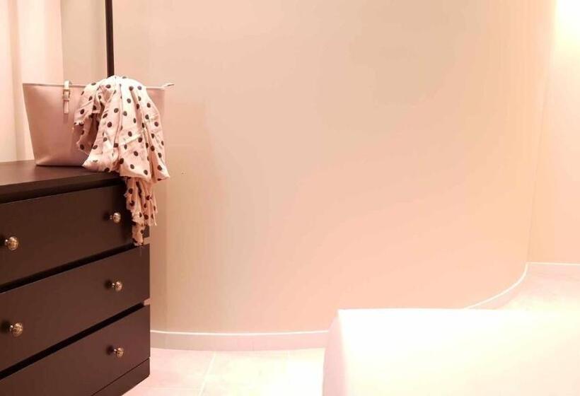 اتاق استاندارد با تخت بزرگ, El Silencio Boutique Room