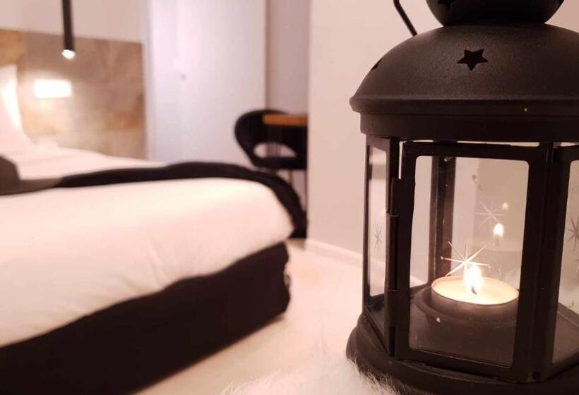 اتاق اکونومی, El Silencio Boutique Room