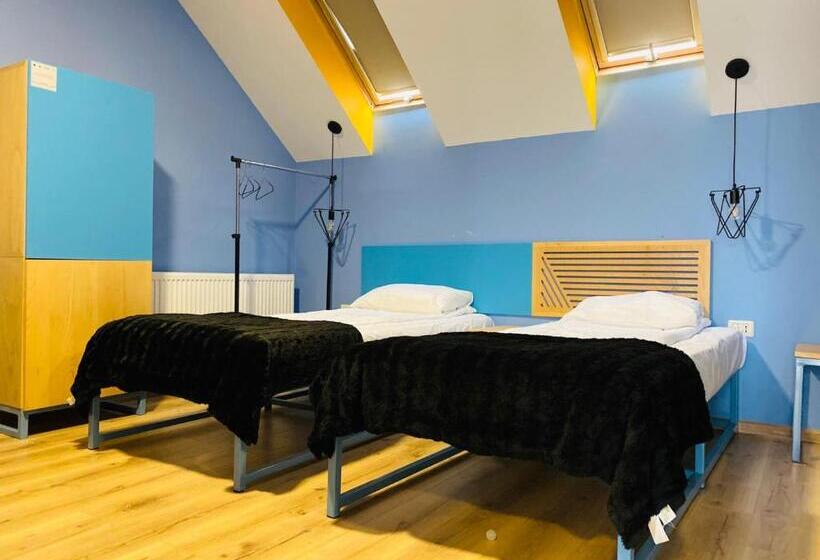 标准间, Pensiunea Urban Point