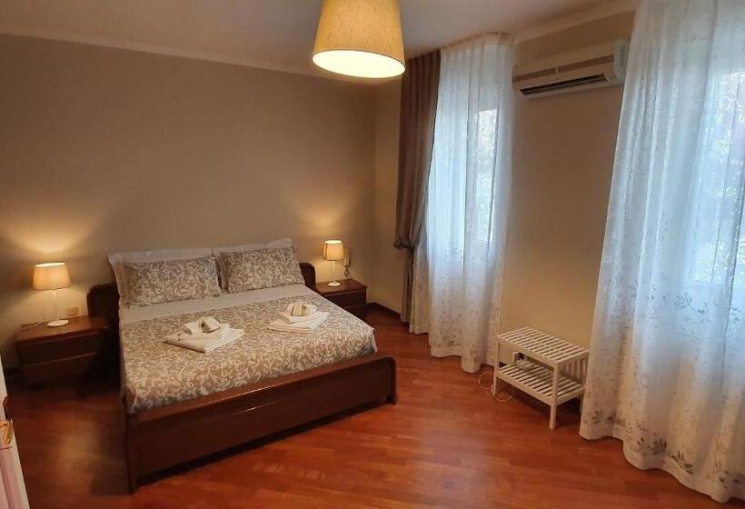 스탠다드 룸, Casa De Amicis 18