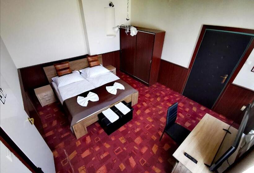 スタンダードルーム, Komplex Rendezvénytermek Panzió Apartman Irodák