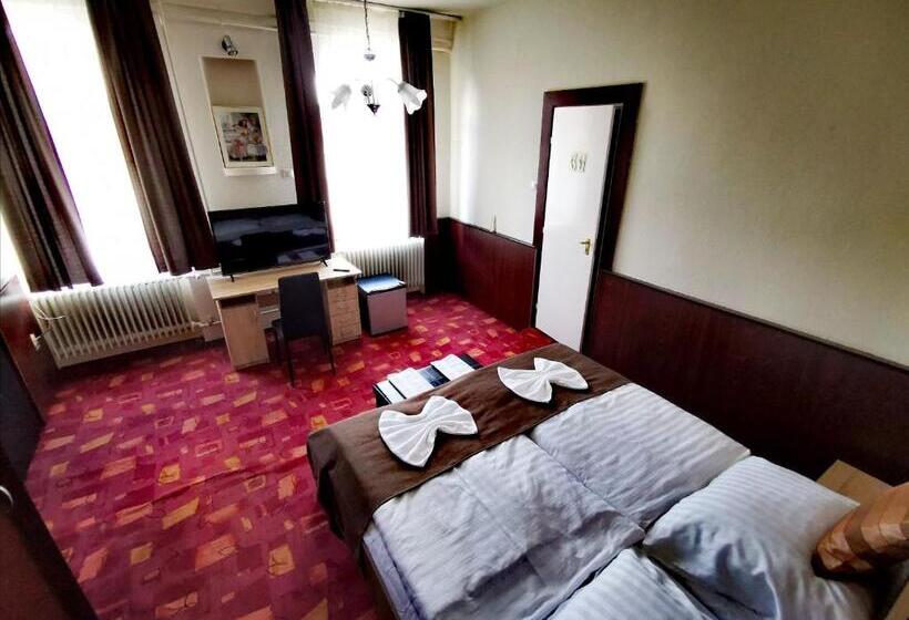 スタンダードルーム, Komplex Rendezvénytermek Panzió Apartman Irodák