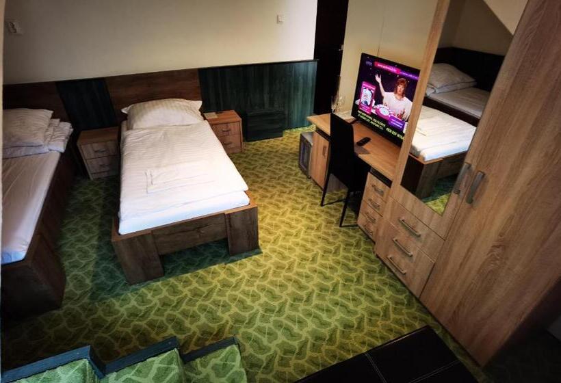 Семейный Номер, Komplex  Rendezvénytermek Panzió Apartman Irodák