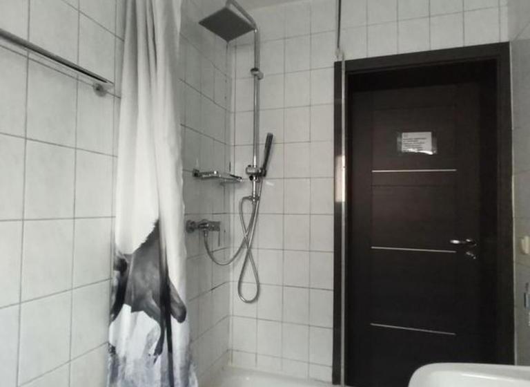 带共用浴室的标准房间, Pension Goldenes Vogtland