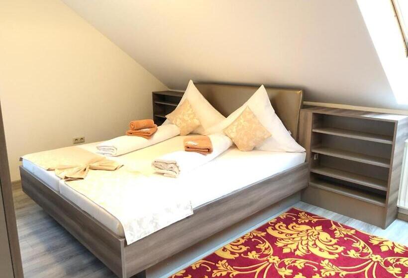 舒适三人间, Pension Goldenes Vogtland