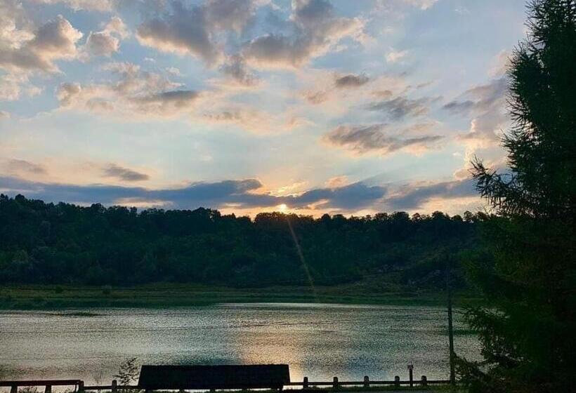 침실 1개 주택, Lake View