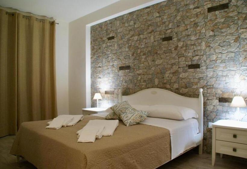 اتاق استاندارد, Stella Fenicia