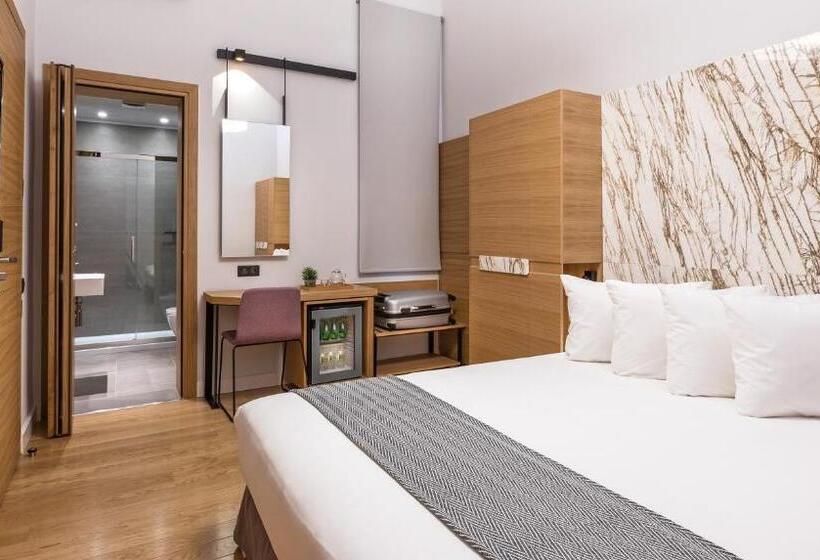 スーペリアールーム, Aegli Hotel Volos