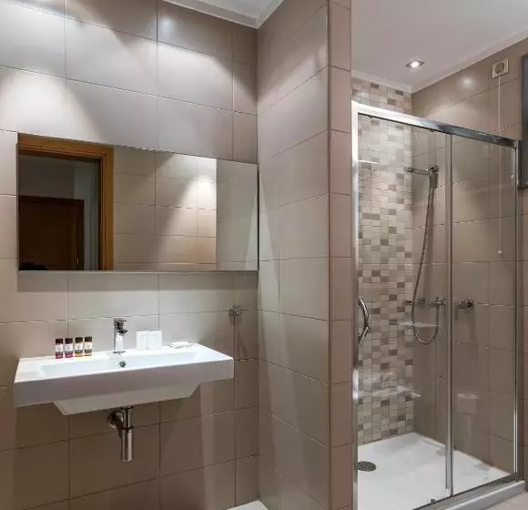 اتاق سوپریور, Aegli Hotel Volos