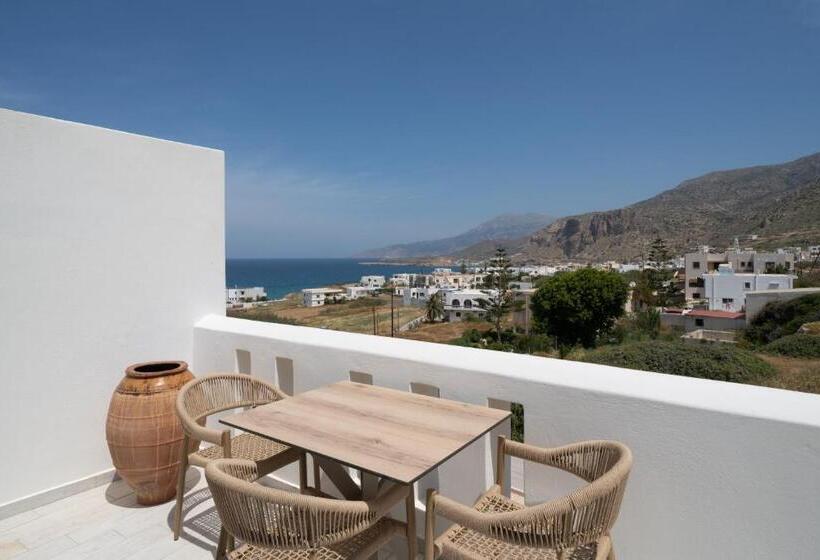 سوییت سوپریور با چشم‌انداز دریا, Arkasa Palace