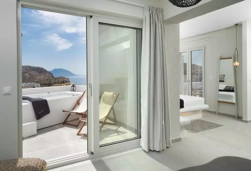 Deluxe Suite Sea View, Arkasa Palace