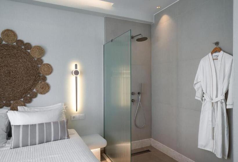 سوئیت خانواده 2 خوابه, Arkasa Palace