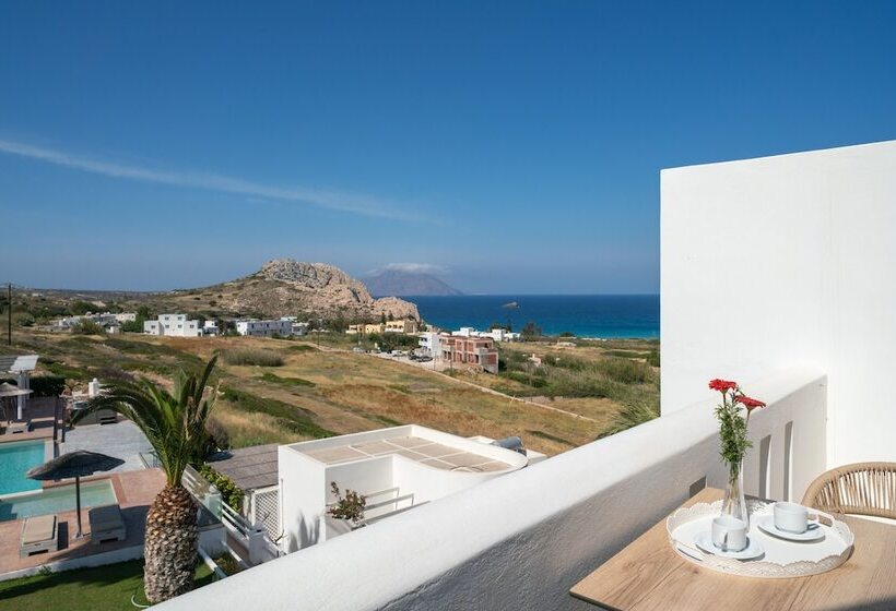 سوییت جونیور با چشم‌انداز دریا, Arkasa Palace