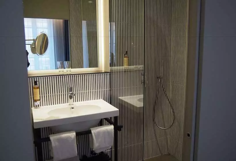 اتاق لوکس با تراس, Best Western Plus Hôtel La Joliette