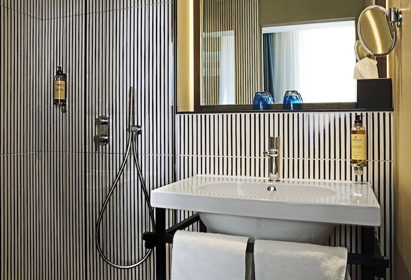 اتاق لوکس, Best Western Plus Hôtel La Joliette