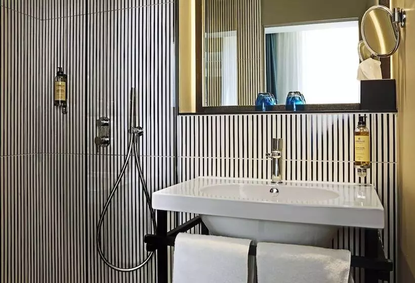 اتاق لوکس, Best Western Plus Hôtel La Joliette