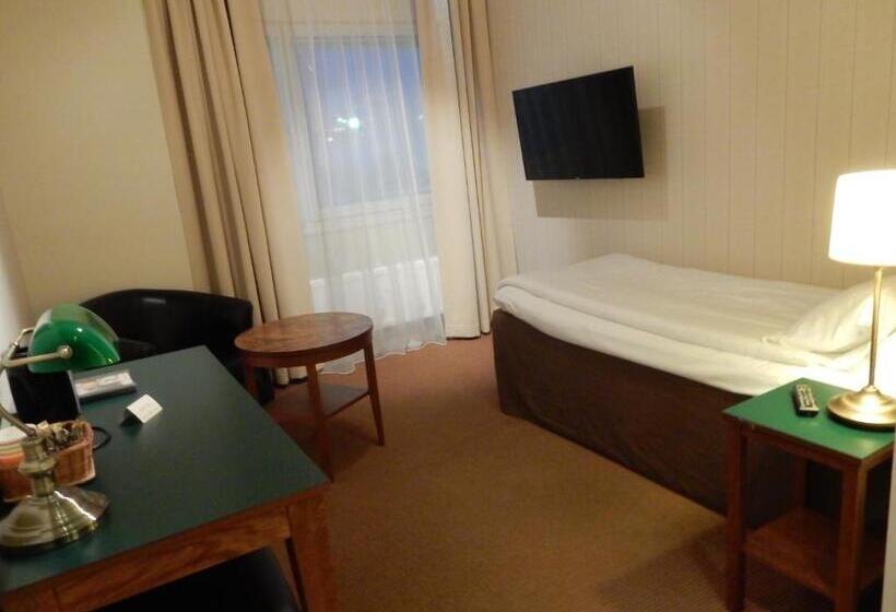 חדר סטנדרט יחיד, Bishops Arms Kiruna