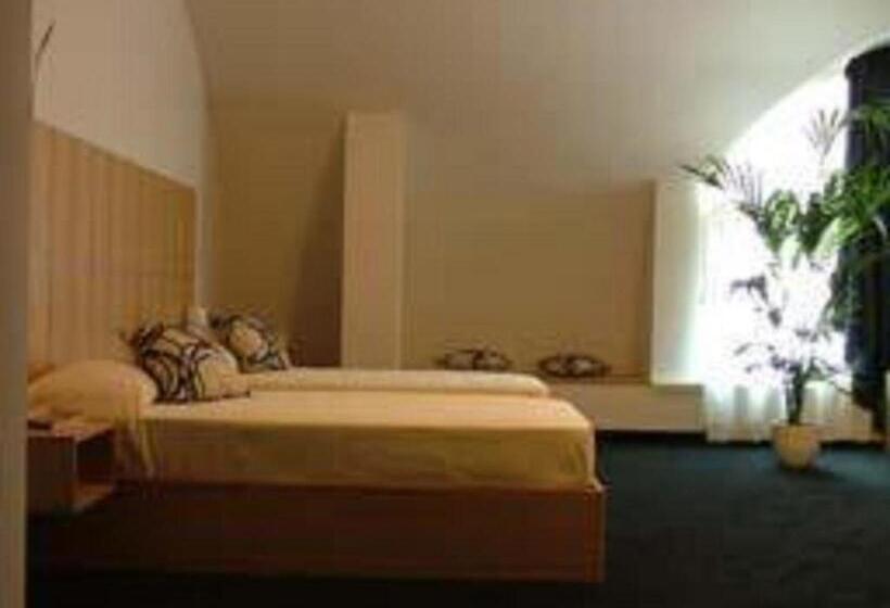 수피리어 룸, Delle Fiere