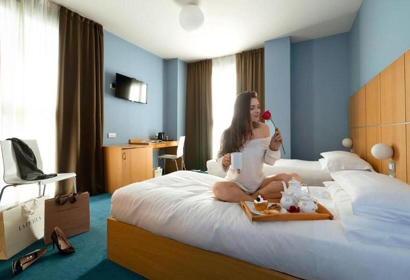 수피리어 룸, Delle Fiere