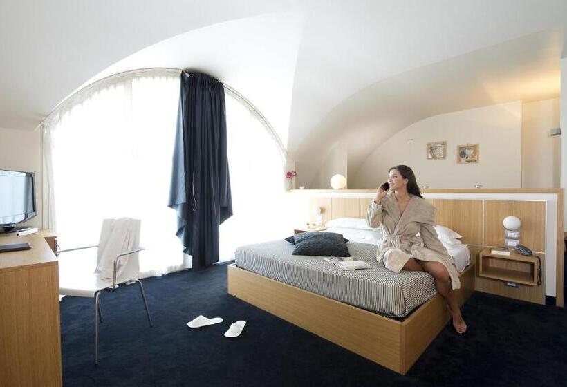 스위트, Delle Fiere