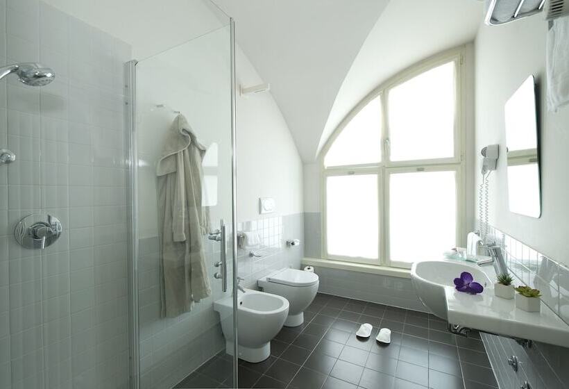 스위트, Delle Fiere