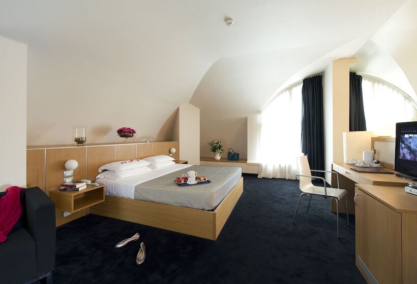 스위트, Delle Fiere