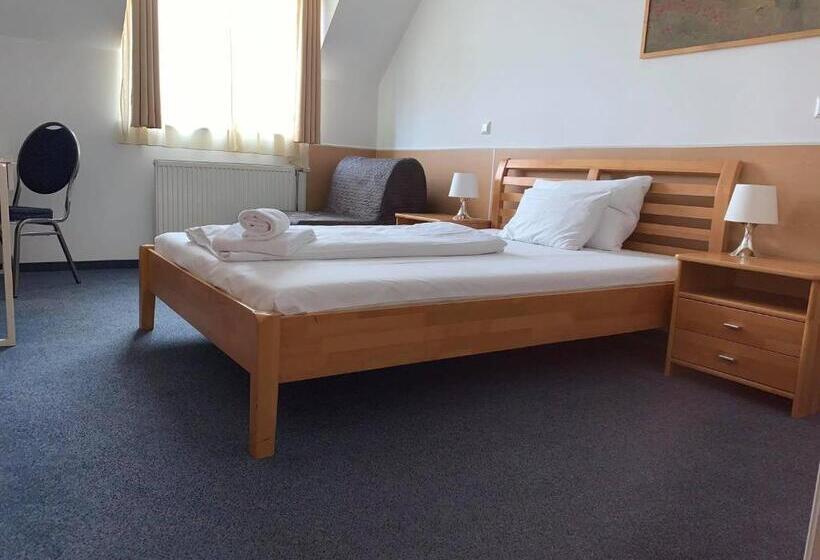 스탠다드 싱글 룸, Donaustadt Kagran At Metro U1