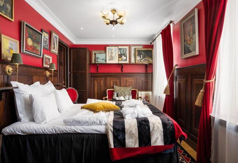 غرفة ديلوكس, Haringe Slott