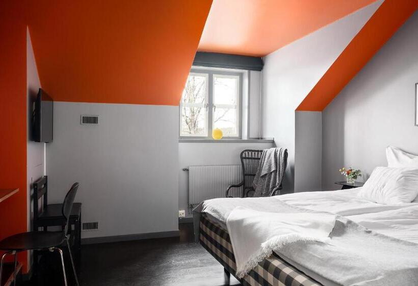 غرفة أساسية, Haringe Slott